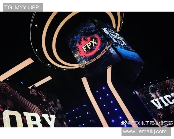 FPX战队在挑战者杯积分榜中以70分稳居首位，领先其他队伍